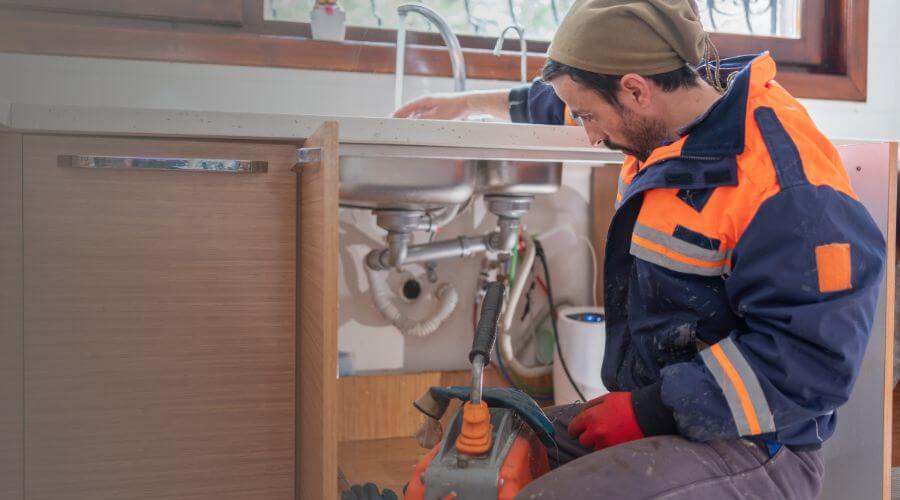 Professional expert plumbing services in Elma, IA